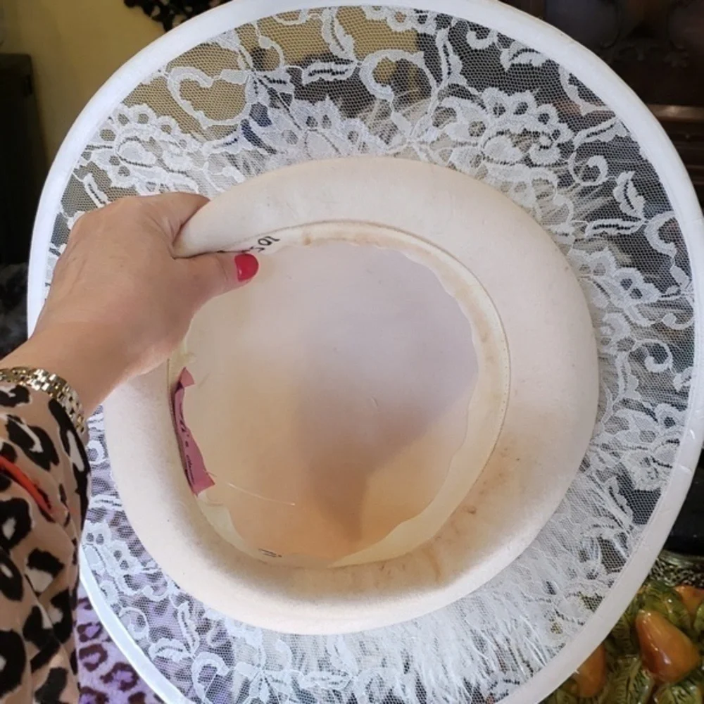 Vintage WHITE‎ FEATHER DERBY CHURCH TEA VINTAGE HAT - Picture 10 of 11